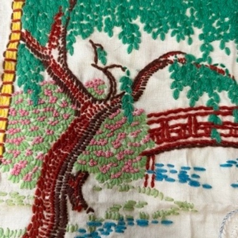 Vintage Hand Embroidered Swan Pond Garden Scene Textile Art Panel Grannycore - Picture 5 of 9